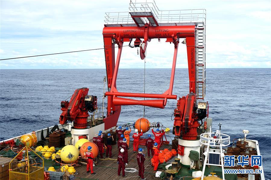 （圖文互動）（2）探索神秘&ldquo;蔚藍(lán)&rdquo;的&ldquo;利器&rdquo;--世界海洋日看我國自主研發(fā)深海探測裝備