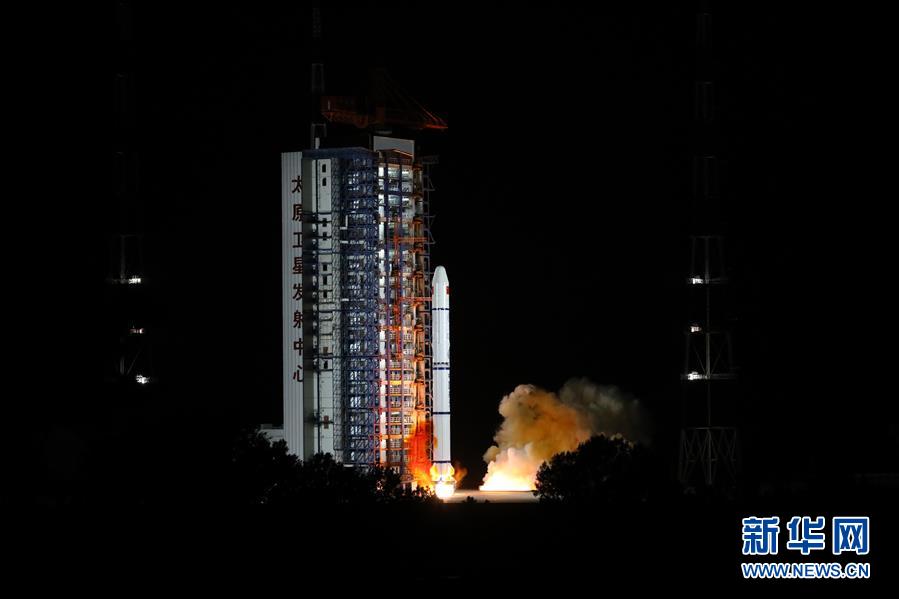 (圖文互動)(1)我國成功發(fā)射海洋一號D衛(wèi)星