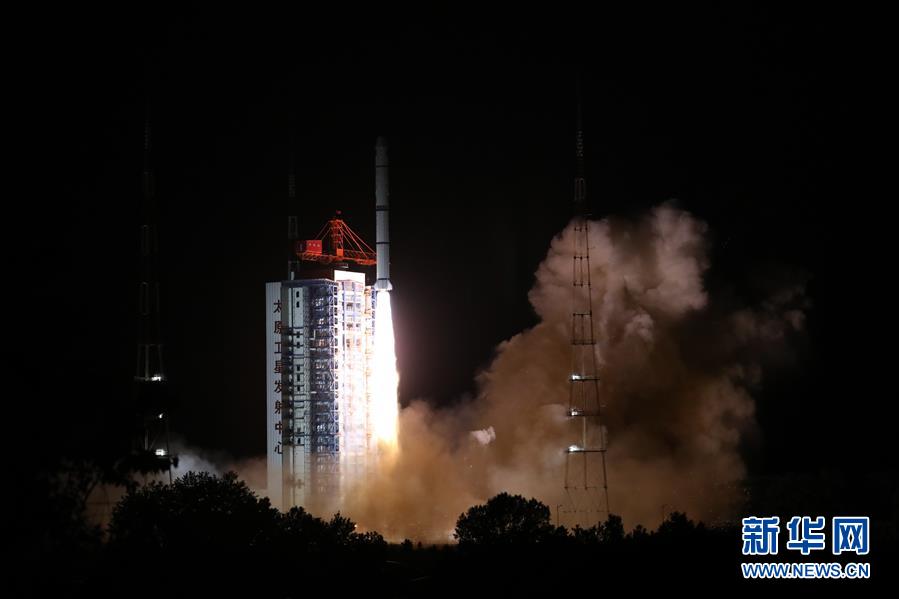 (圖文互動)(3)我國成功發(fā)射海洋一號D衛(wèi)星