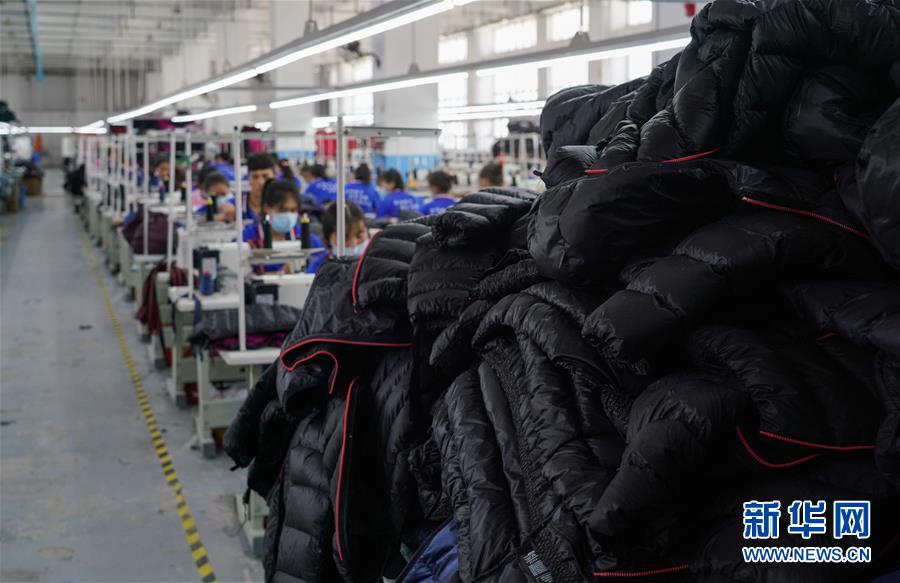 （決戰(zhàn)決勝脫貧攻堅(jiān)&middot;圖文互動(dòng)）（3）紡織女工進(jìn)城記