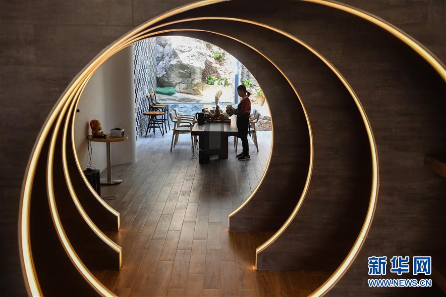 (新華全媒頭條·走向我們的小康生活·圖文互動(dòng))(9)解鎖幸福的密碼——“先行者”蘇州探路小康紀(jì)事