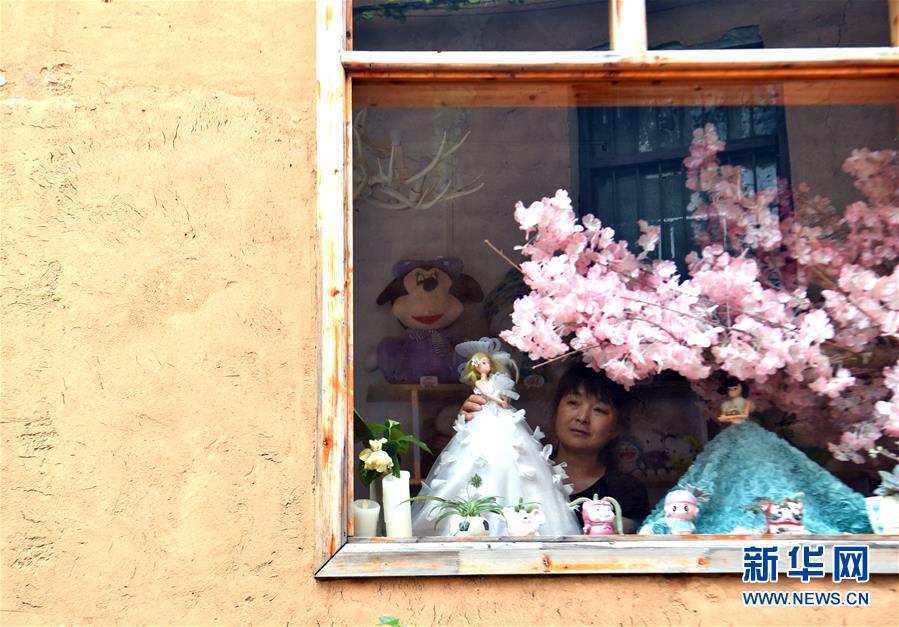 （新華全媒頭條&middot;走向我們的小康生活&middot;圖文互動）（9）大山深處有&ldquo;新家&rdquo;&mdash;&mdash;大別山村繪出現(xiàn)代版&ldquo;富春山居圖&rdquo;