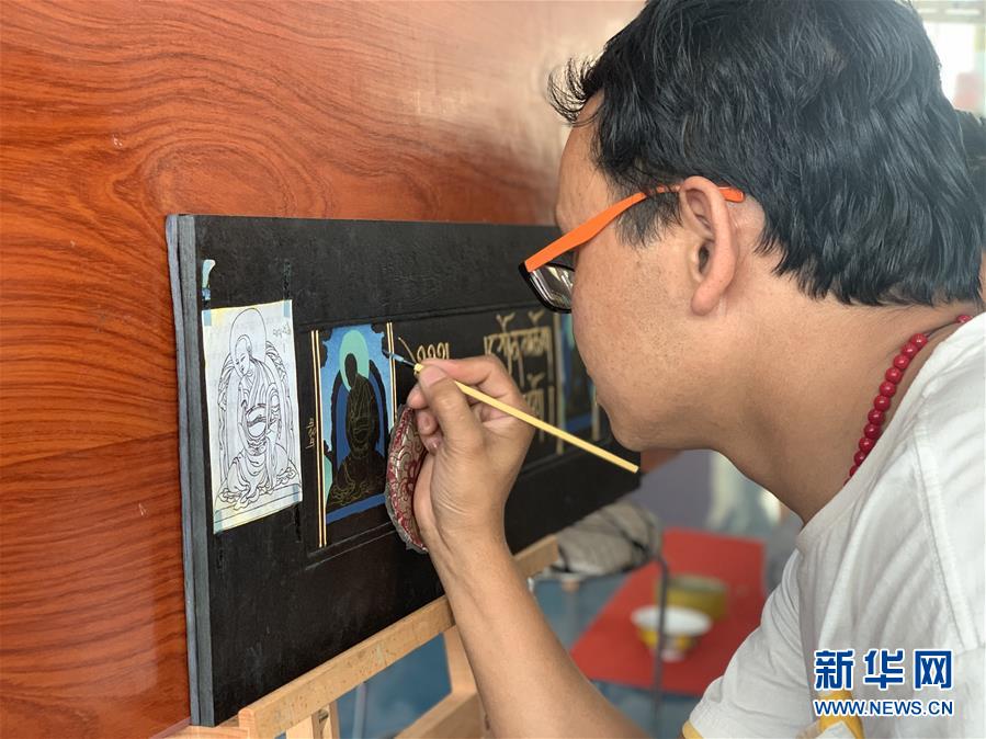 (圖文互動)(3)綠水青山筑起脫貧致富路——走訪青海藏區(qū)看變化