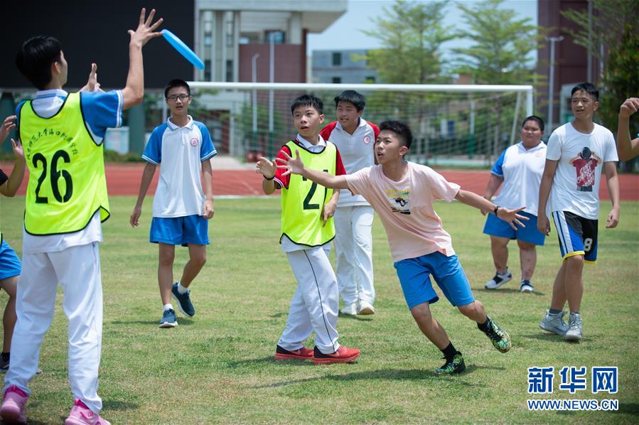 (走向我們的小康生活·圖文互動)(3)從“民生之盼”到“民生之變”——海南瞄準(zhǔn)“痛點(diǎn)”發(fā)力建設(shè)幸福家園