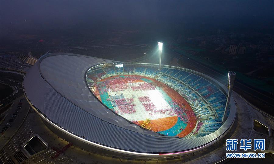 (走向我們的小康生活·圖文互動)(5)從“民生之盼”到“民生之變”——海南瞄準(zhǔn)“痛點(diǎn)”發(fā)力建設(shè)幸福家園