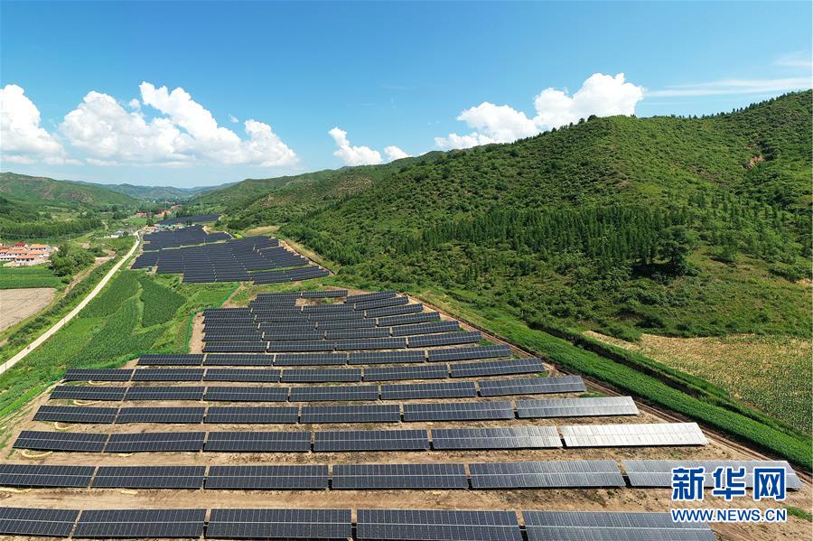 （決戰(zhàn)決勝脫貧攻堅(jiān)&middot;圖文互動(dòng)）（3）石頭縫里&ldquo;種太陽(yáng)&rdquo;