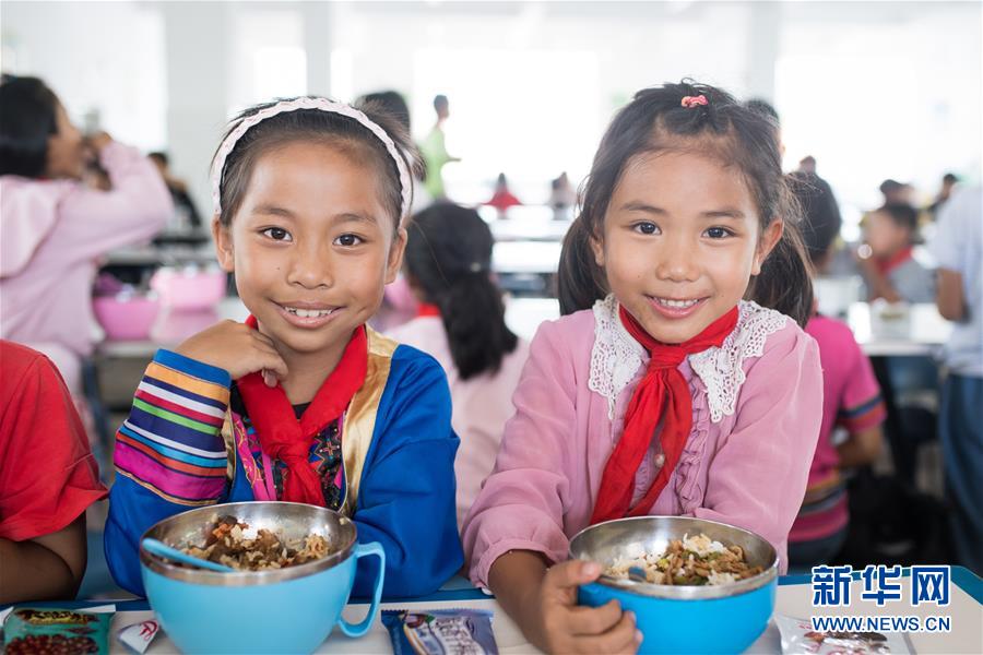 (新華全媒頭條·圖文互動)(11)“美麗的中國夢屬于你們”——以習(xí)近平同志為核心的黨中央關(guān)心少年兒童工作紀(jì)實(shí)