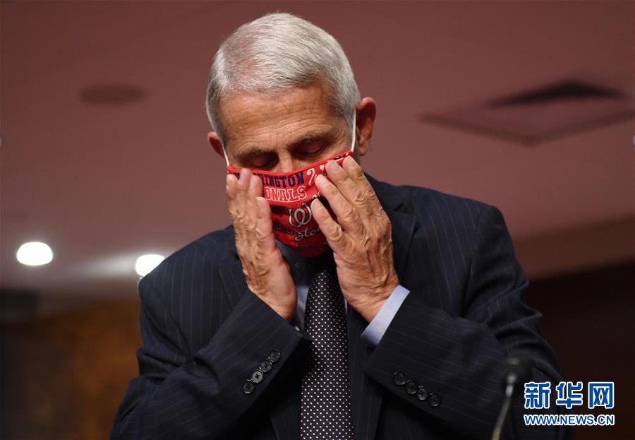 （國(guó)際&middot;圖文互動(dòng)）（10）特稿：穿越寒暑 無問西東&mdash;&mdash;寫在新冠疫情構(gòu)成&ldquo;國(guó)際關(guān)注的突發(fā)公共衛(wèi)生事件&rdquo;半年之際