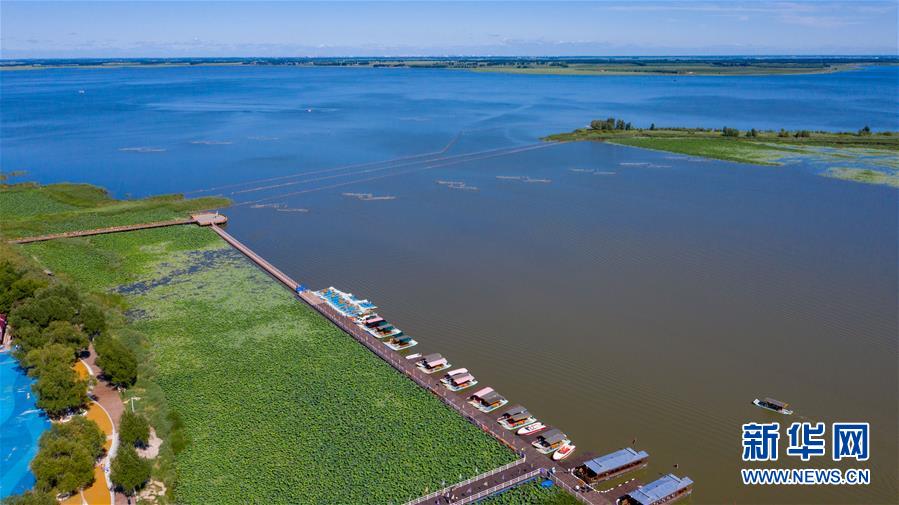 （在習(xí)近平新時(shí)代中國(guó)特色社會(huì)主義思想指引下&mdash;&mdash;新時(shí)代新作為新篇章&middot;習(xí)近平總書記關(guān)切事&middot;圖文互動(dòng)）（7）綠色映底蘊(yùn)，山水見初心&mdash;&mdash;生態(tài)優(yōu)先、綠色發(fā)展持續(xù)造福群眾美好生活