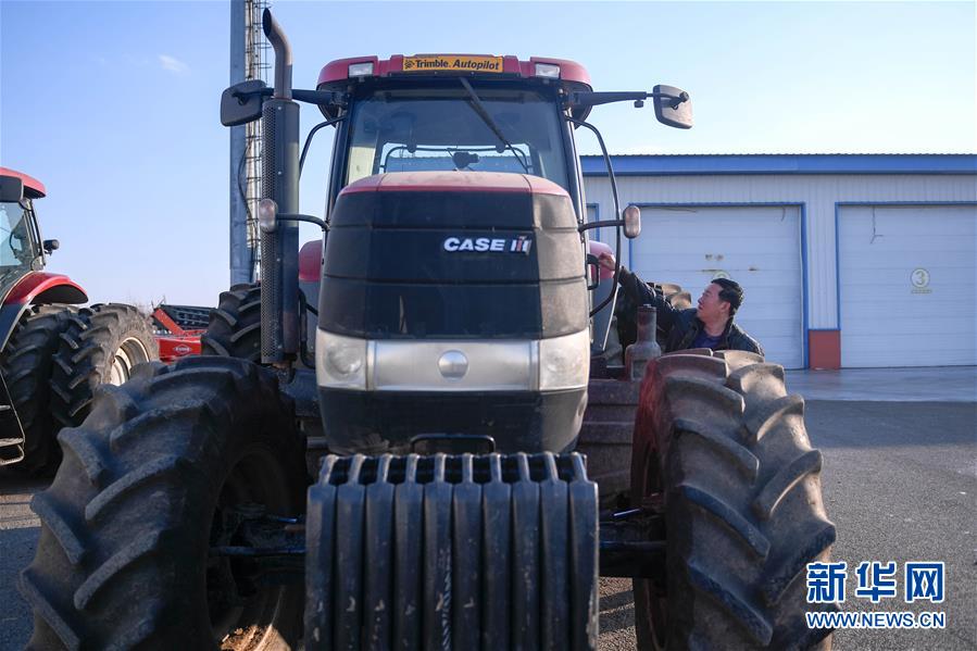 （在習(xí)近平新時(shí)代中國特色社會主義思想指引下&mdash;&mdash;新時(shí)代新作為新篇章&middot;習(xí)近平總書記關(guān)切事&middot;圖文互動(dòng)）（4）為黑土加&ldquo;油&rdquo;&mdash;&mdash;&ldquo;耕地中的大熊貓&rdquo;，我們這樣保護(hù)