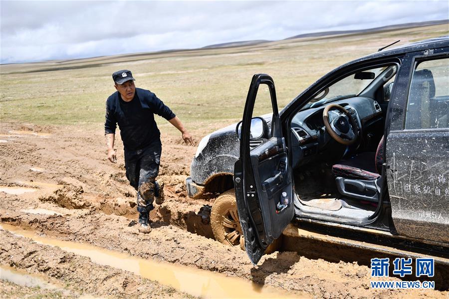 （圖文互動）（3）記者手記：可可西里，&ldquo;挪&rdquo;向&ldquo;藏羚羊大產(chǎn)房&rdquo;的14個半小時