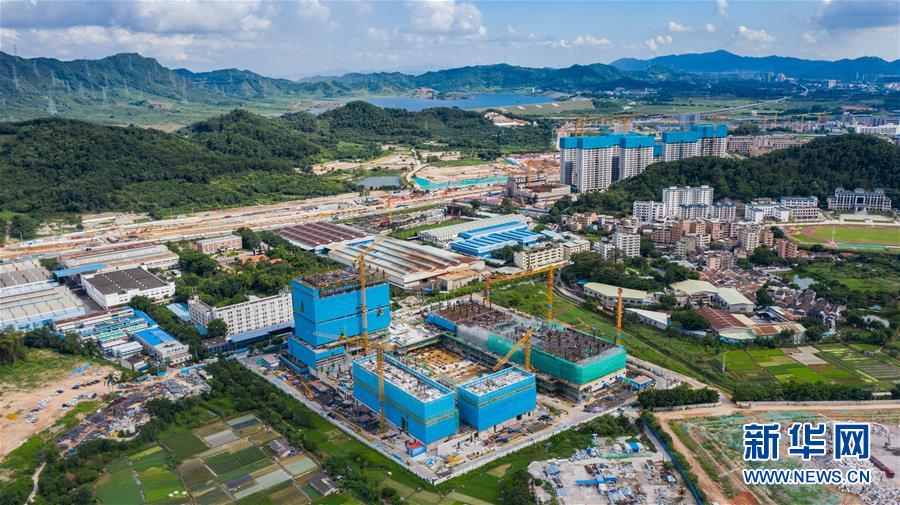 (新華全媒頭條·圖文互動(dòng))(4)鯤鵬展翅九萬(wàn)里——深圳奮力跑好建設(shè)中國(guó)特色社會(huì)主義先行示范區(qū)“第一程”