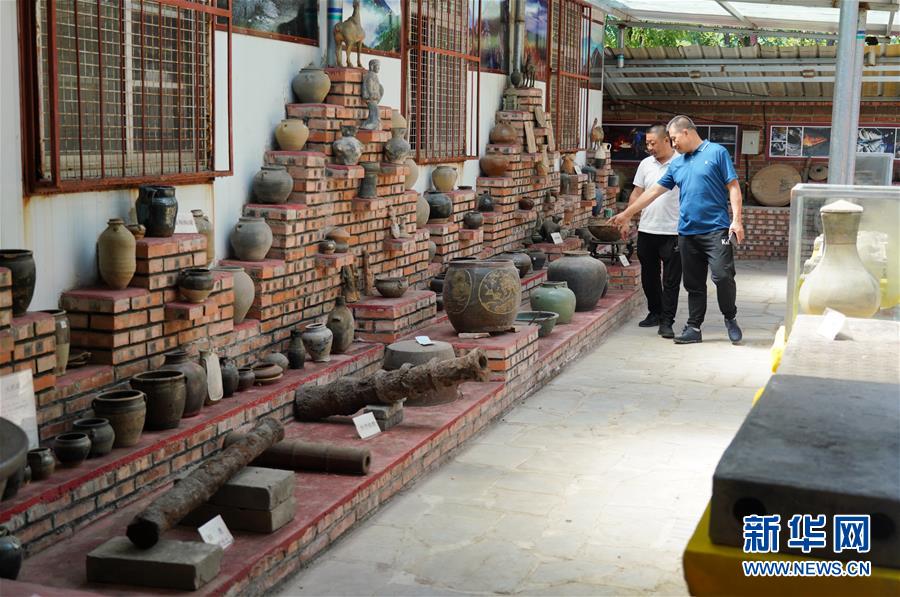 （新華全媒頭條&middot;走向我們的小康生活&middot;圖文互動(dòng)）（9）長城腳下，小康村串成&ldquo;珍珠鏈&rdquo;