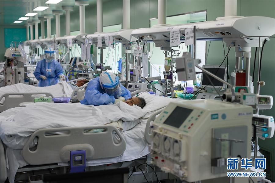 （新華全媒頭條&middot;圖文互動）（13）同舟共濟戰(zhàn)&ldquo;疫&rdquo;記&mdash;&mdash;中國抗擊新冠肺炎疫情全紀(jì)實