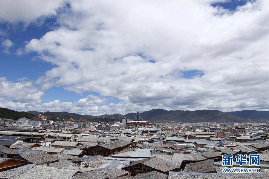 (圖文互動)(2)雪域高原盛開民族團結(jié)之花——云南迪慶藏族自治州民族團結(jié)進步紀事