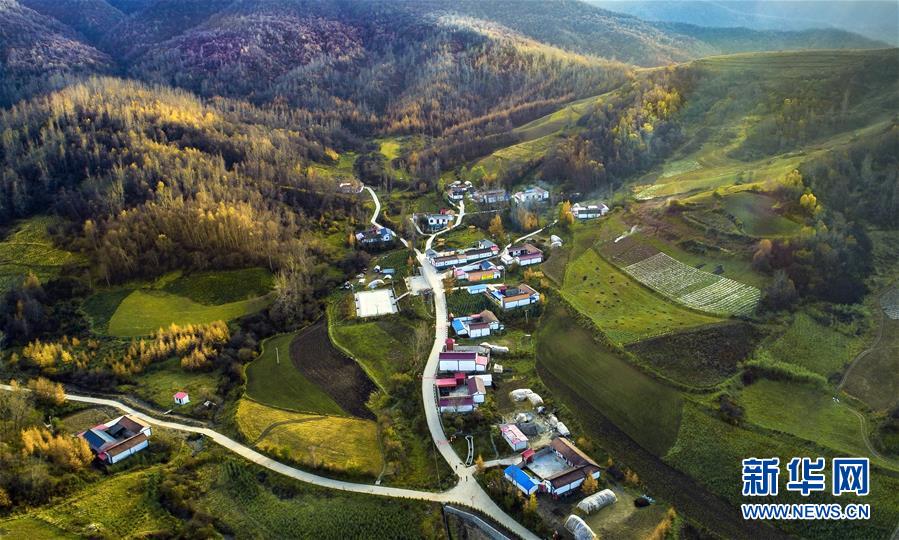 (新華全媒頭條·走向我們的小康生活·決戰(zhàn)決勝脫貧攻堅(jiān)·圖文互動(dòng))(1)脫貧的顏色