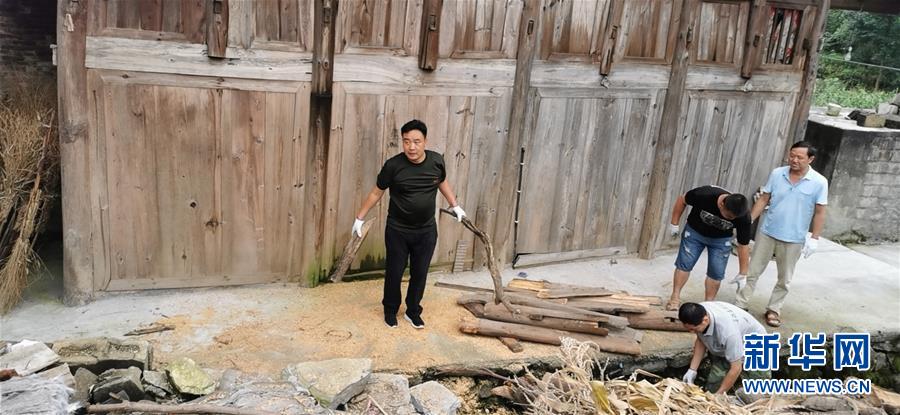 (新華全媒頭條·決戰(zhàn)決勝脫貧攻堅(jiān)·督戰(zhàn)未摘帽貧困縣·圖文互動)(3)把“最能打的人”放在最需要的地方——聚焦貴州未脫貧縣里的“助攻干部”