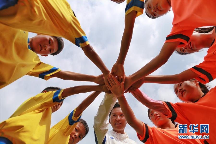 (新華全媒頭條·走向我們的小康生活·決戰(zhàn)決勝脫貧攻堅·圖文互動)(10)決戰(zhàn)烏蒙——中國消除千年貧困的一個縮影