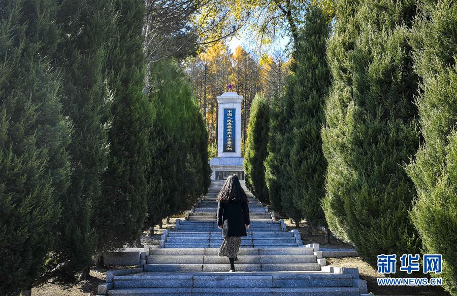 (紀(jì)念抗美援朝70周年·圖文互動(dòng))(2)“10·25”的記憶與傳承——烈士陵園講解員眼中的抗美援朝