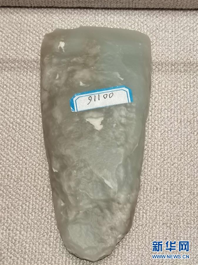 （文化視點&middot;聽文物講故事&middot;圖文互動）（2）豪橫！古人扛著玉斧在羅布泊打獵