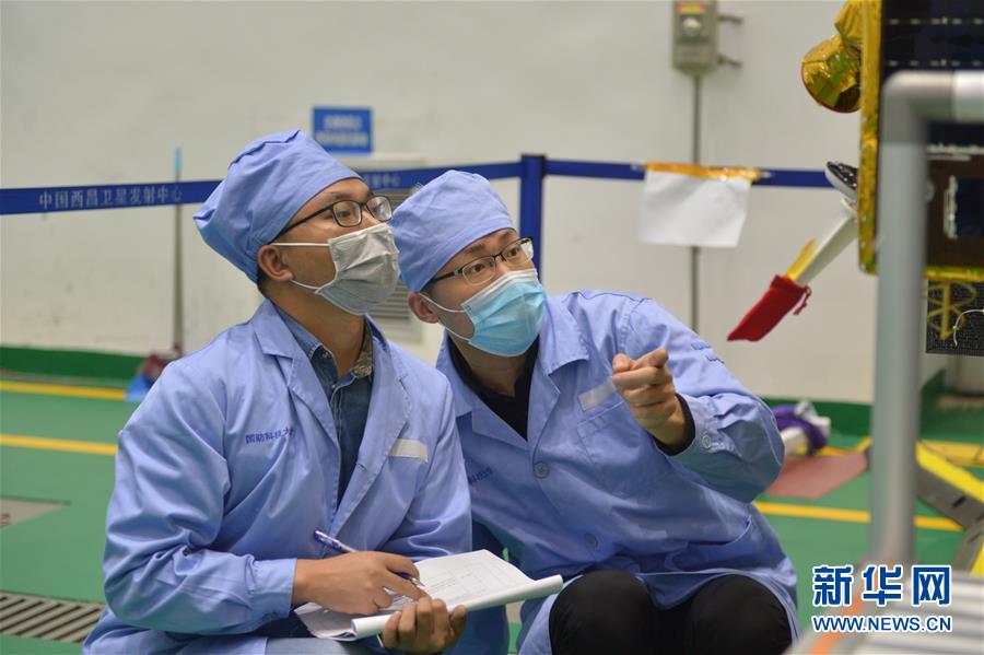 （在習(xí)近平強(qiáng)軍思想指引下&middot;我們在戰(zhàn)位報告&middot;圖文互動）（3）向著未來戰(zhàn)場沖鋒&mdash;&mdash;國防科技大學(xué)科研創(chuàng)新記事