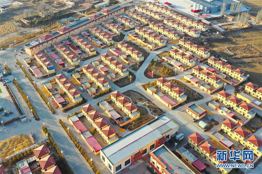 (全面建成小康社會(huì)“百城千縣萬(wàn)村調(diào)研行”·圖文互動(dòng))(3)“麻煩村”變形記——內(nèi)蒙古白青堯村的多彩生活