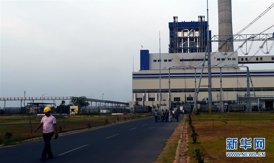 （新華全媒頭條&middot;圖文互動(dòng)）（7）特稿：為互利合作注入新動(dòng)力　為互聯(lián)互通開辟新空間&mdash;&mdash;寫在習(xí)近平主席赴印度出席中印領(lǐng)導(dǎo)人第二次非正式會(huì)晤并對(duì)尼泊爾進(jìn)行國事訪問之際