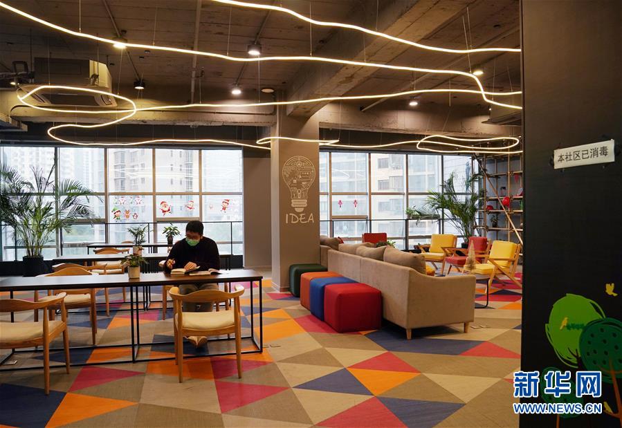 (在習(xí)近平新時(shí)代中國(guó)特色社會(huì)主義思想指引下——新時(shí)代新作為新篇章·習(xí)近平總書記關(guān)切事·圖文互動(dòng))(13)“菜籃子”里的力量——全國(guó)各地努力做好保障和改善民生工作在行動(dòng)