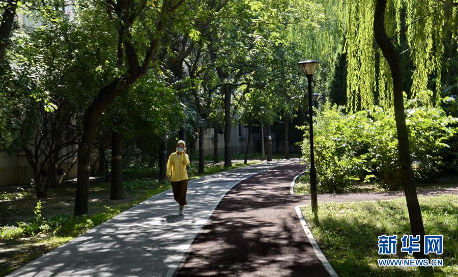 （總書記推動(dòng)的改革身邊事&middot;文化改革篇）（3）特寫：&ldquo;生活便利了，環(huán)境變美了，人也舒心了&rdquo; &mdash;&mdash;感受基層文明實(shí)踐站里的惠民服務(wù)