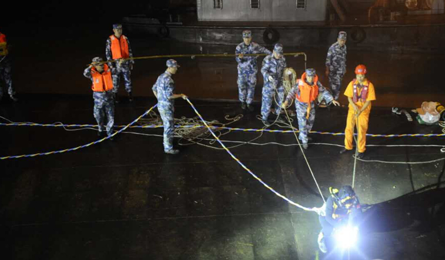 &ldquo;東方之星&rdquo;客輪救援：不分晝夜，不拋棄不放棄