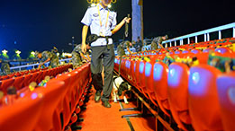 閱兵式嚴把&ldquo;安檢關&rdquo;