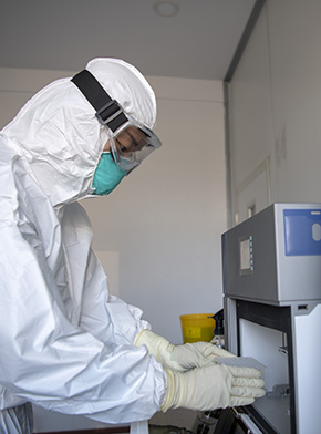 &ldquo;90后&rdquo;檢驗(yàn)員張慧變：每個(gè)樣本都是一份沉甸甸的責(zé)任