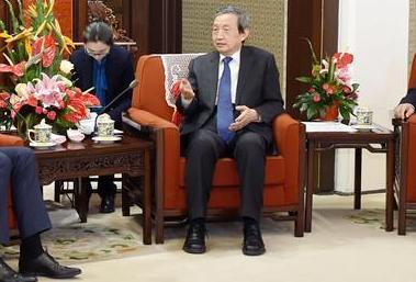 馬凱會(huì)見歐元區(qū)&ldquo;三駕馬車&rdquo;