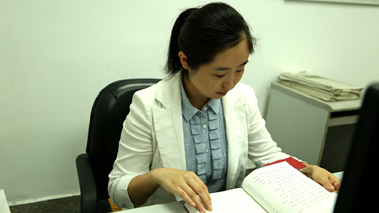 參考消息鄧媛：從&ldquo;父輩的抗戰(zhàn)&rdquo;說(shuō)起