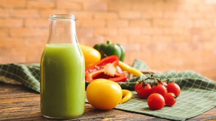 榨蔬菜汁喝，比吃蔬菜更健康更方便？