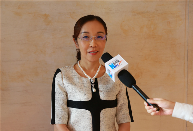 把增強(qiáng)黨的凝聚力、戰(zhàn)斗力與提高企業(yè)競爭力、創(chuàng)造力有機(jī)融合。