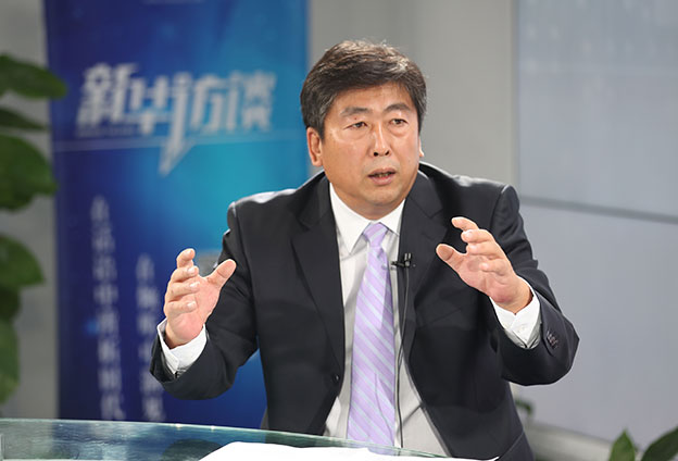 最根本的就是錢從哪里來(lái)、人往哪里去。