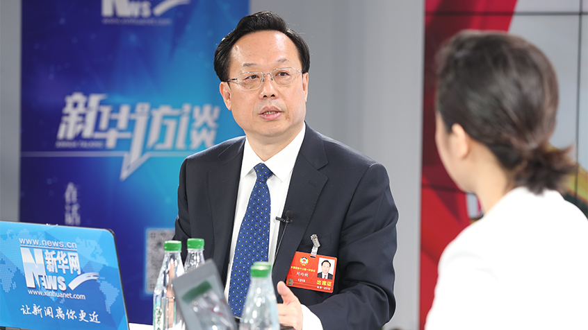 劉均剛：大力發(fā)展林業(yè)產業(yè) 實施產業(yè)精準脫貧