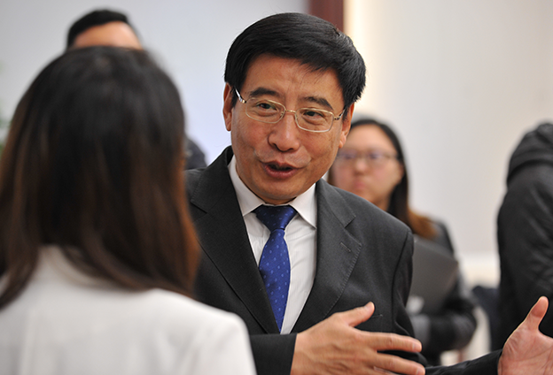 進(jìn)一步打破電信、軍工領(lǐng)域民營企業(yè)準(zhǔn)入障礙