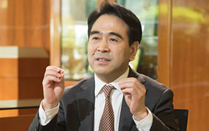 【第二十三期】沈仁康：把&ldquo;服務(wù)民企&rdquo;融入基因，在&ldquo;破解痛點(diǎn)&rdquo;中共生共贏