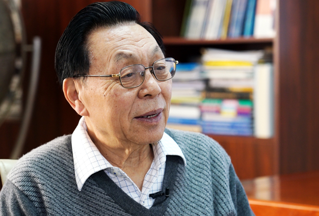 找到更古老的巖石，把月球的歷史理解得更完全