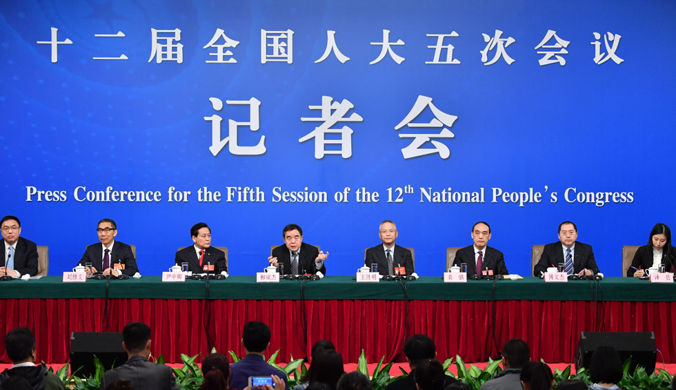 回放:全國(guó)人大相關(guān)負(fù)責(zé)人就“人大監(jiān)督工作”答問