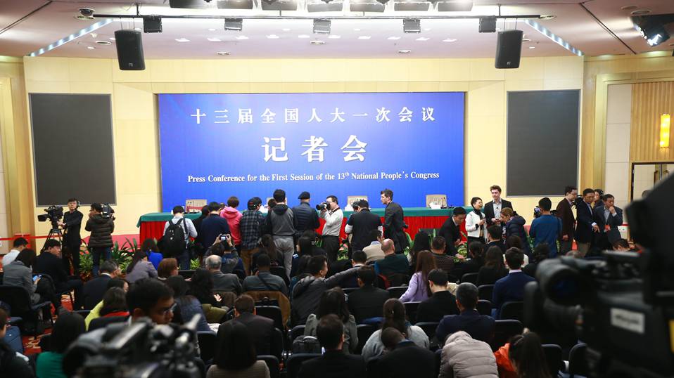 記者會(huì)開(kāi)始前