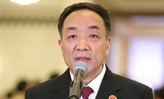 傅信平代表接受采訪(fǎng)