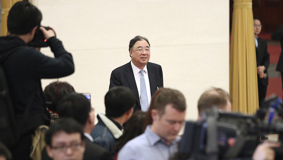 馬曉偉步入&ldquo;部長通道&rdquo;，準(zhǔn)備接受采訪