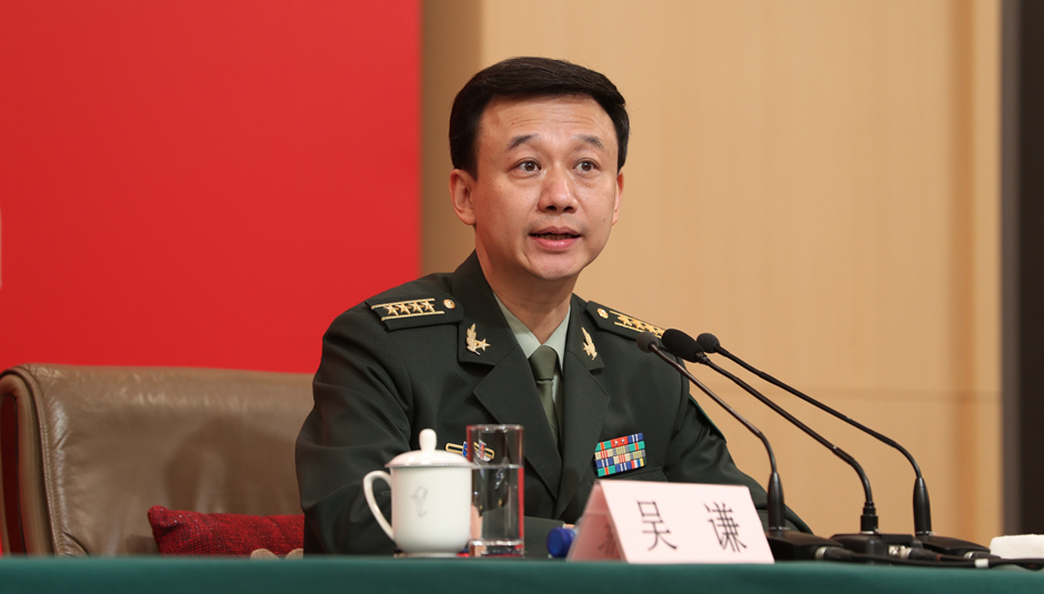 國防部新聞局局長、國防部新聞發(fā)言人吳謙大校介紹相關(guān)情況
