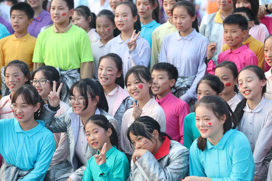 今晚，我們歡聚在天安門廣場