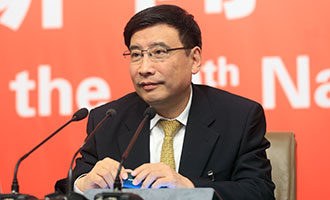 工業(yè)和信息化部黨組書記、部長苗圩