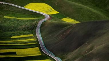 生態(tài)中國(guó)&middot;一碧青海潤(rùn)三江