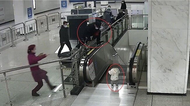 你飛身跳躍的樣子，真帥！